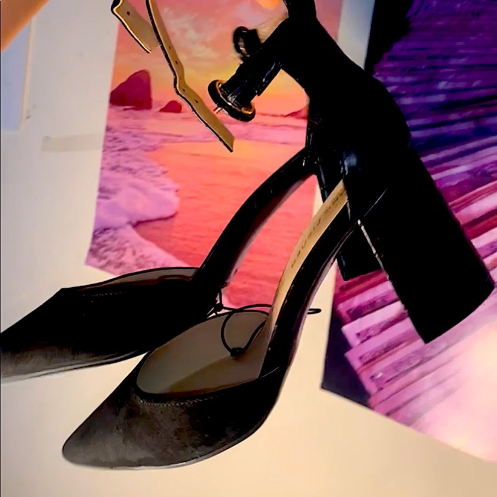 Very cute black heels